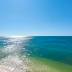 https://treasure-island-2205.panamacity-beachhotels.com